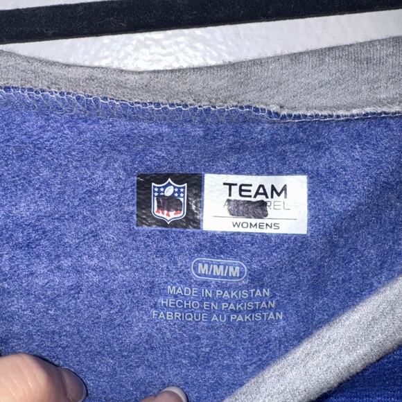 NWOT NY GIANTS Retro sweatshirt; size Medium; Women - Picture 2 of 4